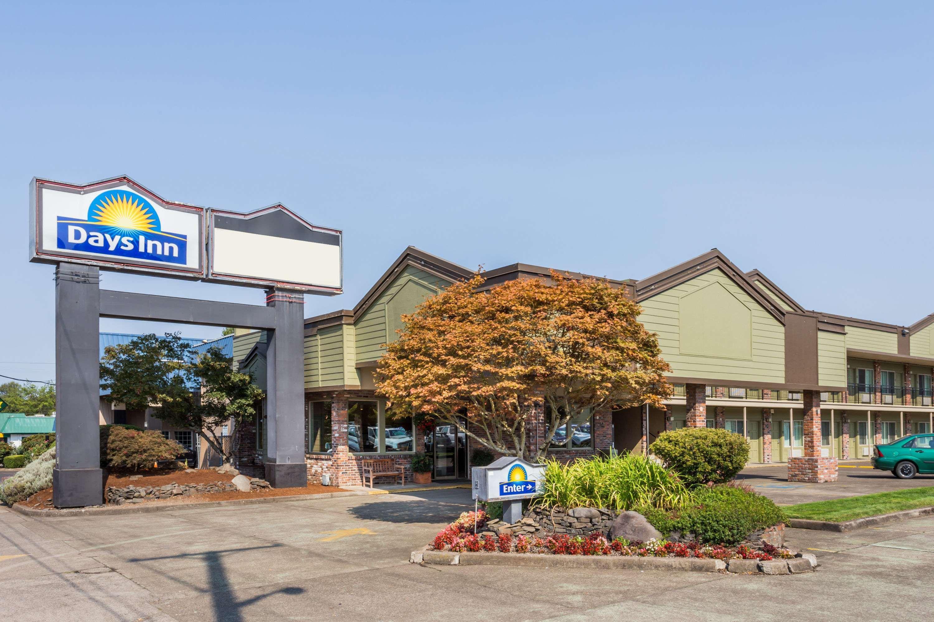Days Inn By Wyndham Eugene Downtown/University מראה חיצוני תמונה